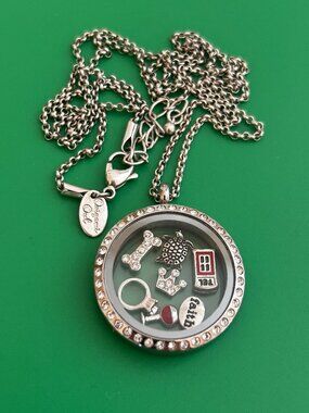 Origami Owl LONG memory locket Silver Round Pendant Necklace Crystal Accent